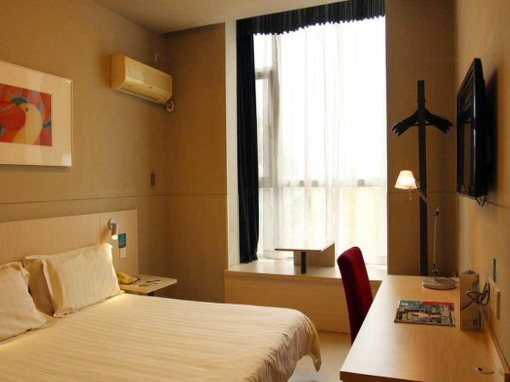Jinjiang Inn Tiayuan Wuyi Square Tajjüan Kültér fotó