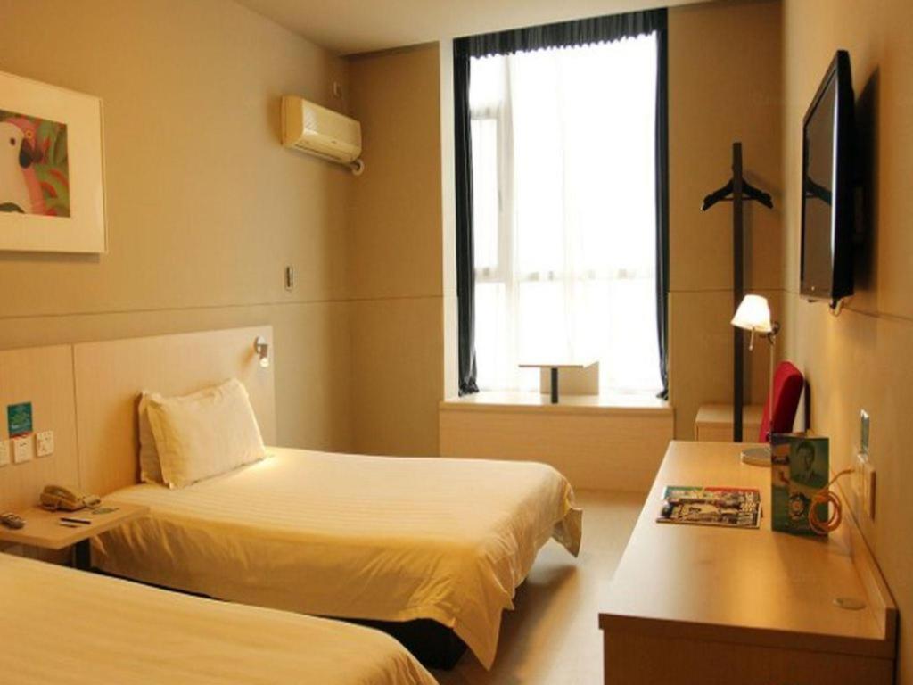 Jinjiang Inn Tiayuan Wuyi Square Tajjüan Kültér fotó