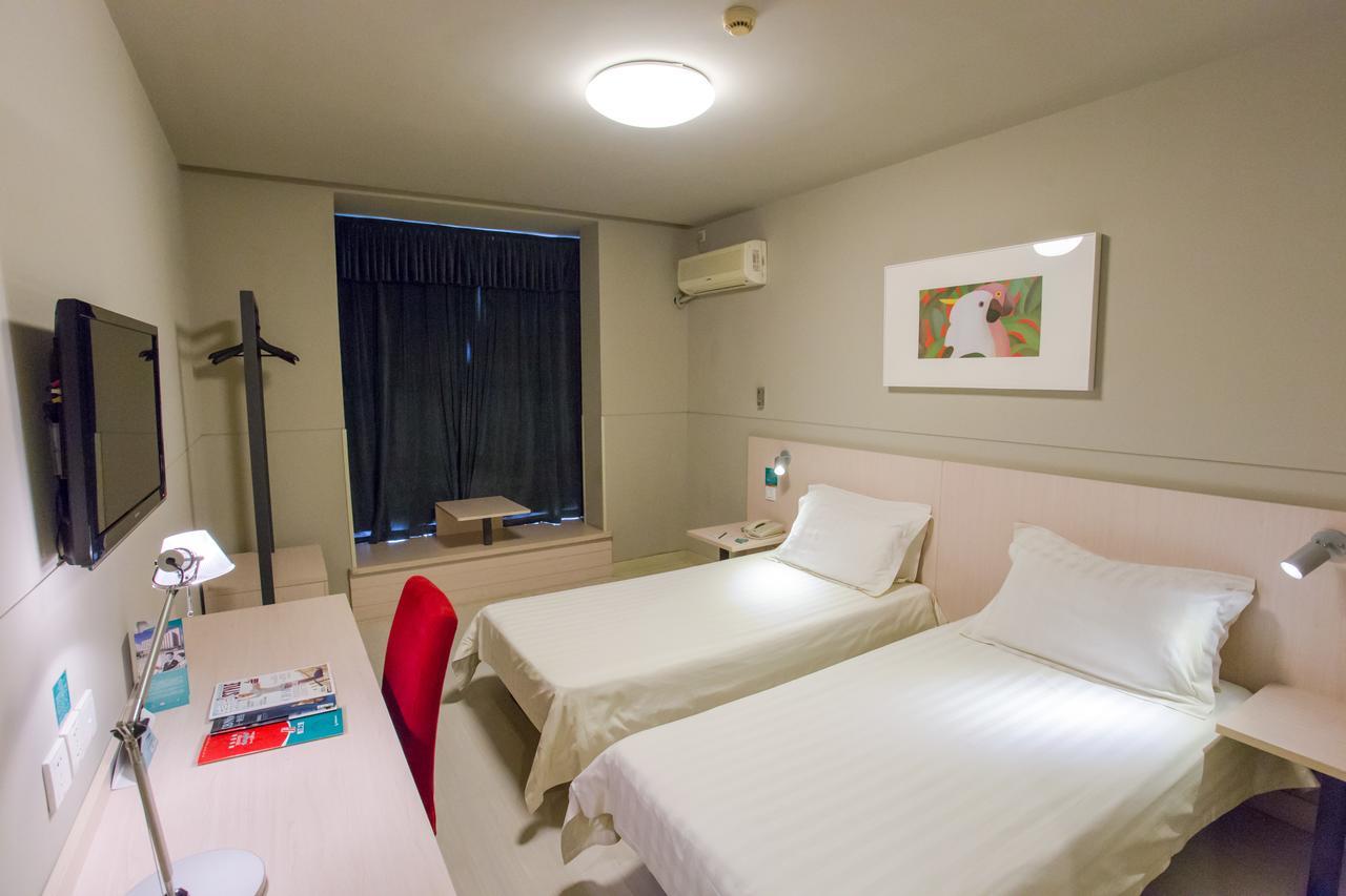 Jinjiang Inn Tiayuan Wuyi Square Tajjüan Kültér fotó