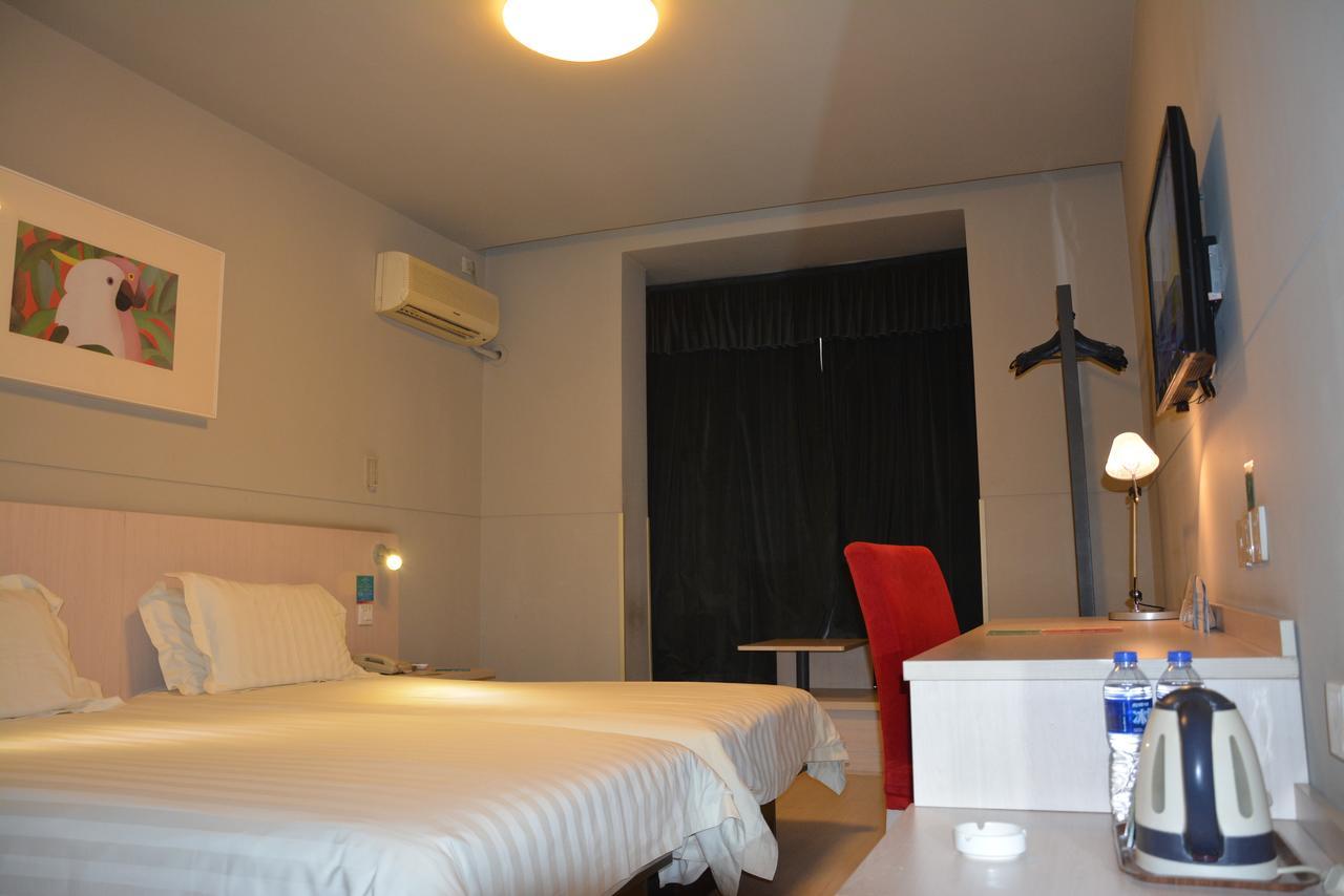 Jinjiang Inn Tiayuan Wuyi Square Tajjüan Kültér fotó